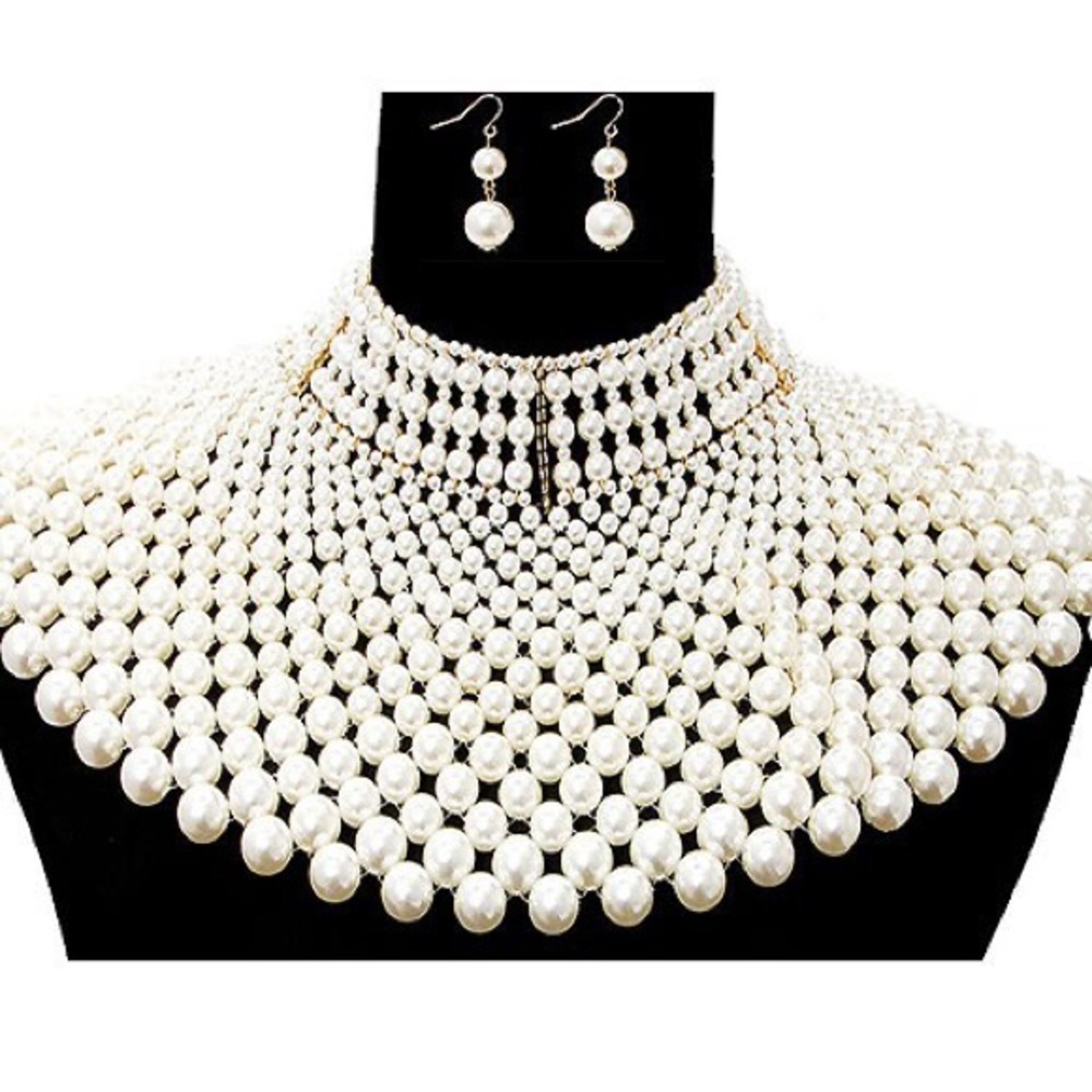 Pearl Chunky Choker Necklace